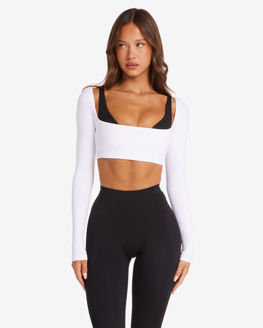 Freedom Scoop Long Sleeve Crop | White