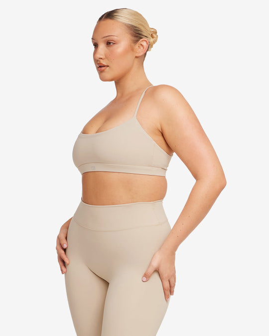 Form Gia Crop | Fawn