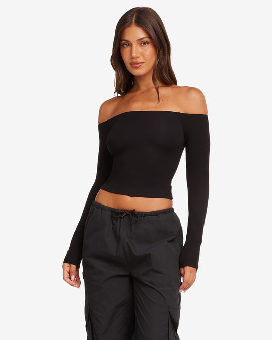 Off Shoulder Leisure Top | Black