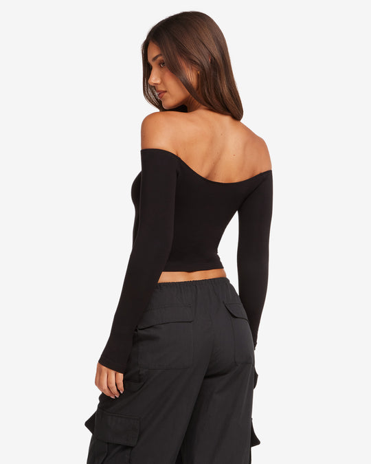 Off Shoulder Leisure Top | Black