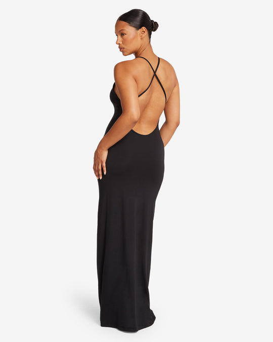 Scoop Neckline Maxi Dress | Black