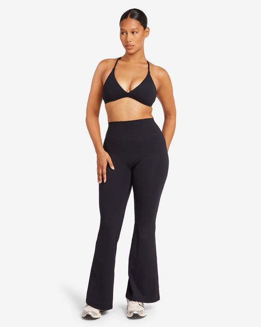 Form Invisible Scrunch Flare Leggings | Black