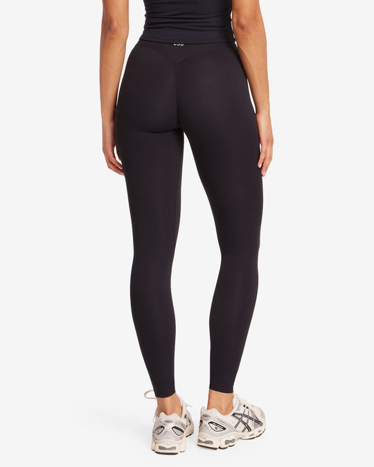 Form Invisible Scrunch Leggings | Black