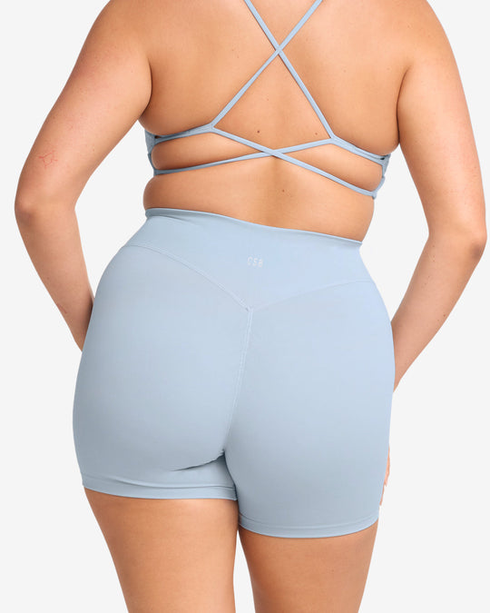 Form Invisible Scrunch Shorts 5" | Dusty Blue